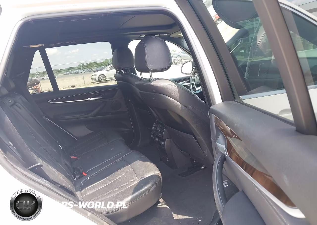 2017 BMW X5 xDrive35I VIN:5UXKR0C3XH0X82418 - 8
