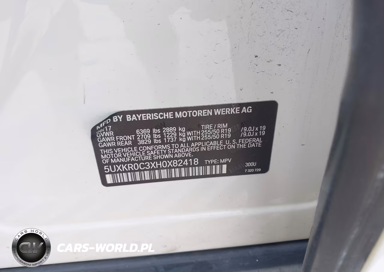 2017 BMW X5 xDrive35I VIN:5UXKR0C3XH0X82418 - 9