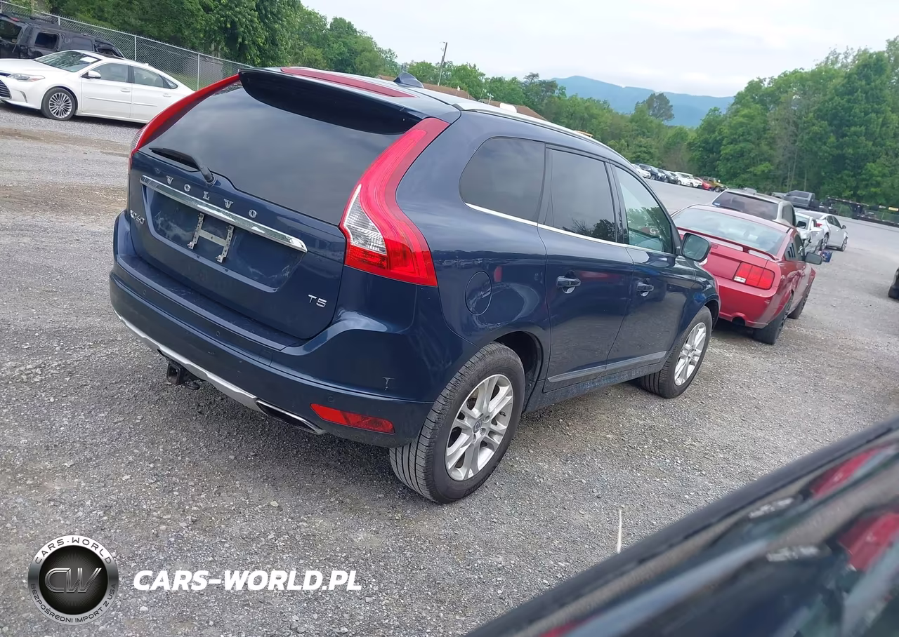 2015 Volvo Xc60 T5 Premier VIN:YV440MDK5F2690326 - 4