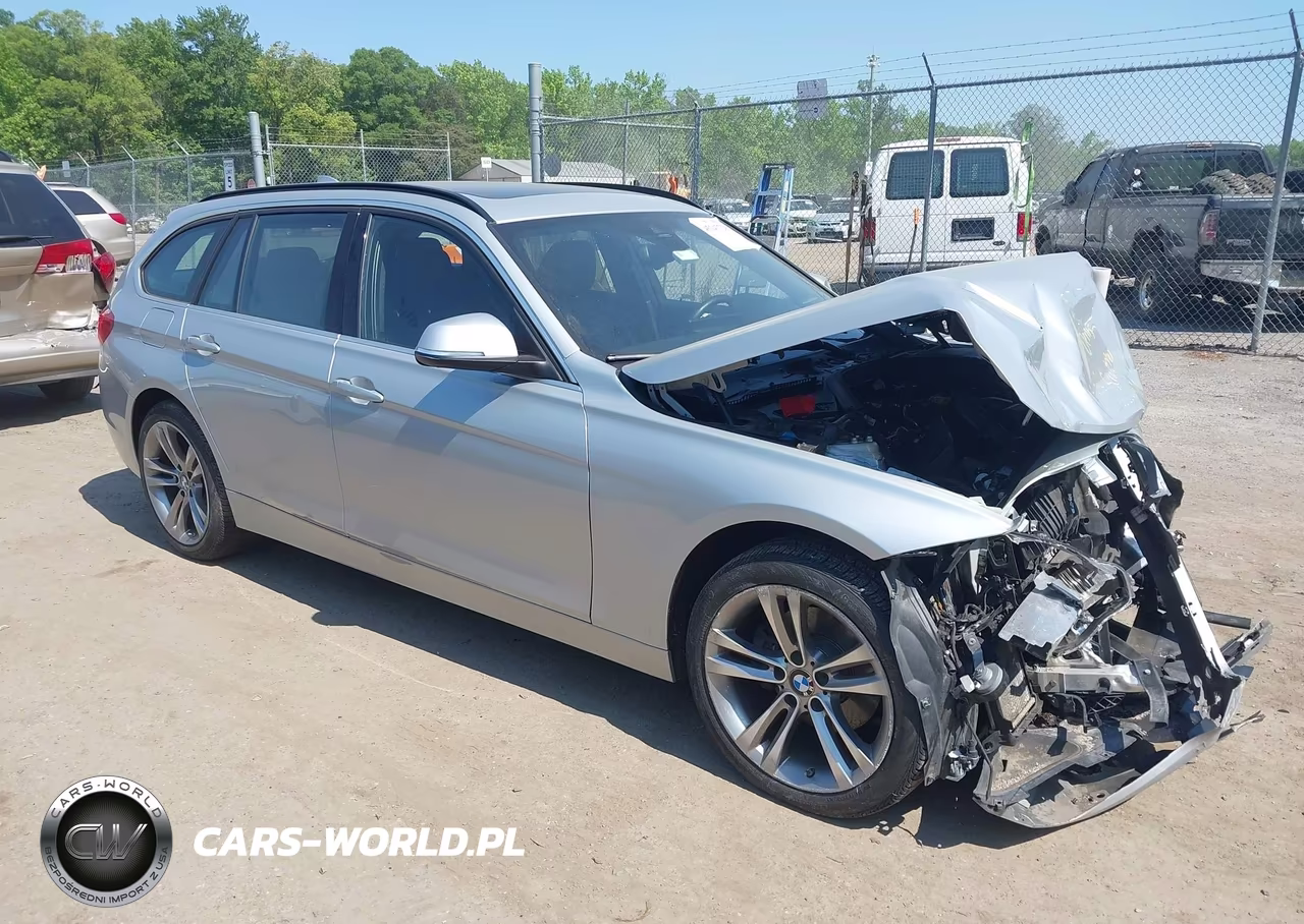 2016 BMW 328I xDrive – zdjęcie 1 z 16