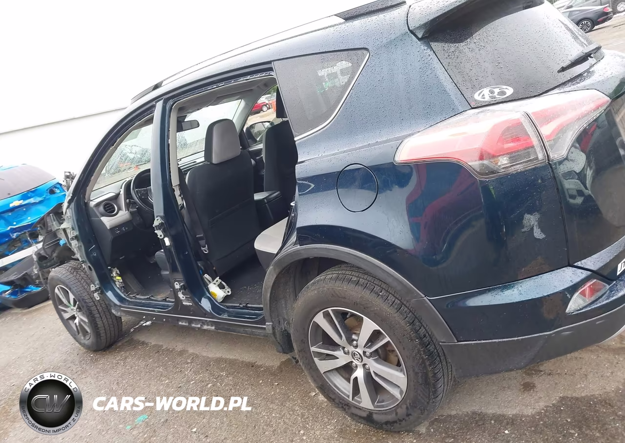 2017 Toyota Rav4 Xle VIN:JTMWFREV6HJ114222 - 15