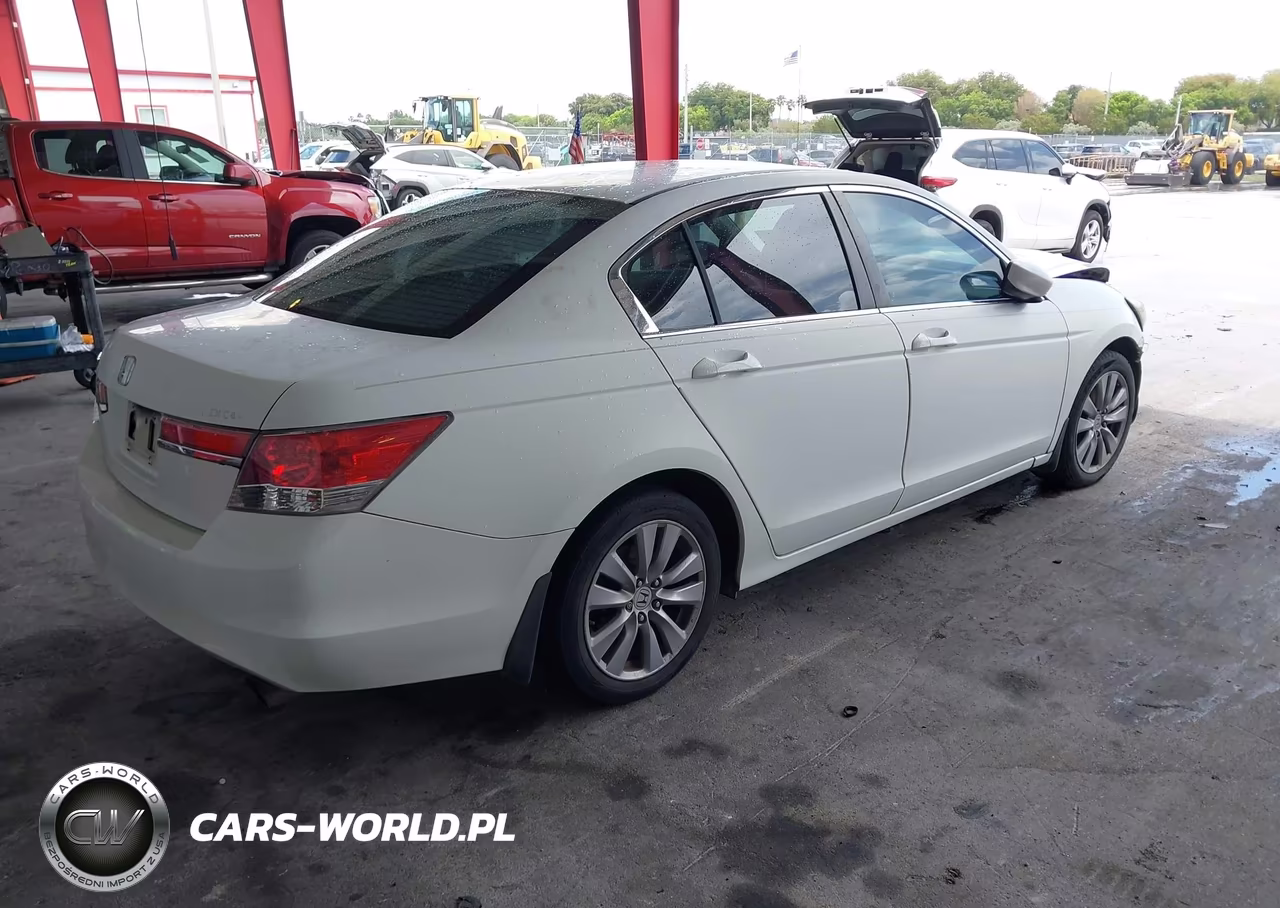 2011 Honda Accord 2.4 Ex VIN:1HGCP2F75BA112672 - 4