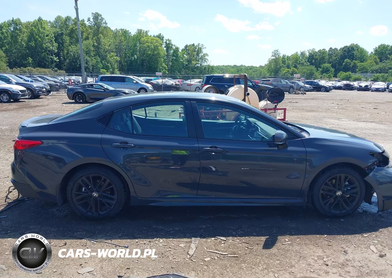 2025 Toyota Camry Se VIN:4T1DAACKXSU134393 - 14