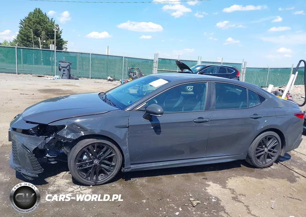2025 Toyota Camry Se VIN:4T1DAACKXSU134393 - 15