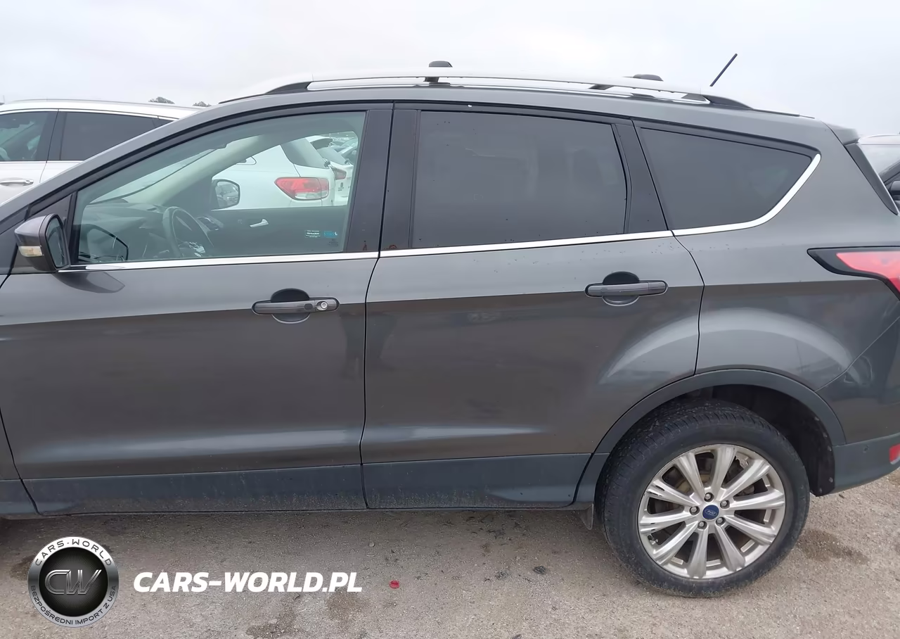 2018 Ford Escape Titanium VIN:1FMCU9J94JUA30028 - 14