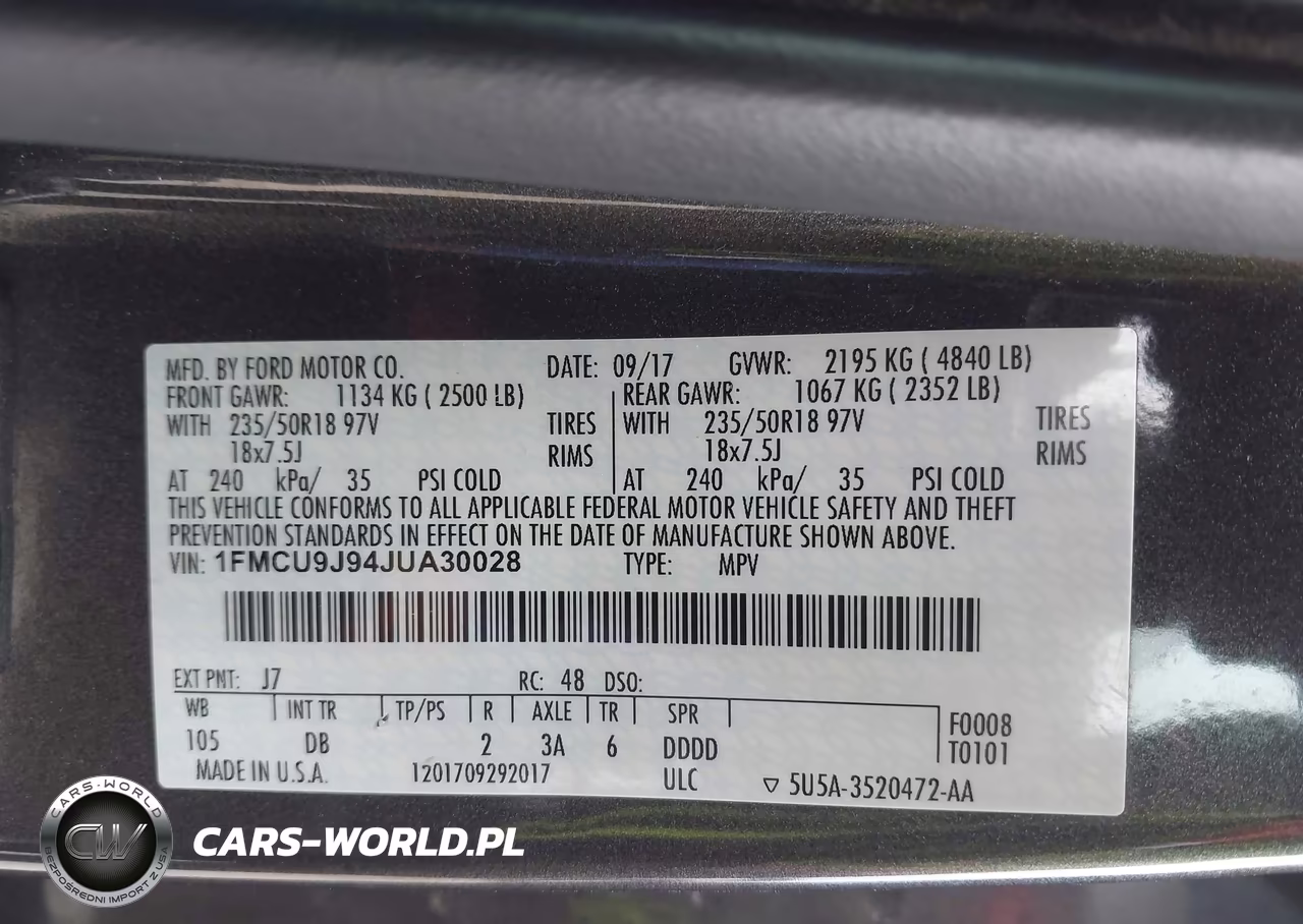 2018 Ford Escape Titanium VIN:1FMCU9J94JUA30028 - 9
