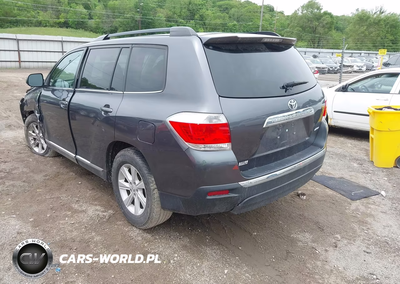 2013 Toyota Highlander Se V6 VIN:5TDBK3EH4DS279202 - 3