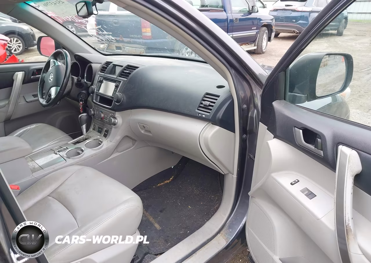 2013 Toyota Highlander Se V6 VIN:5TDBK3EH4DS279202 - 5