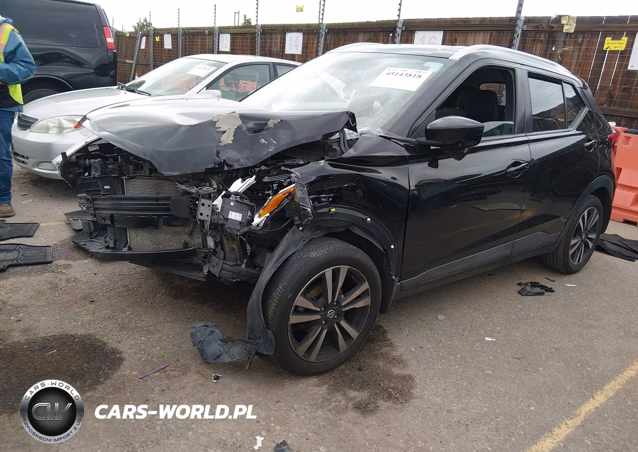 2019 Nissan Kicks Sv VIN:3N1CP5CU2KL491894 - 2