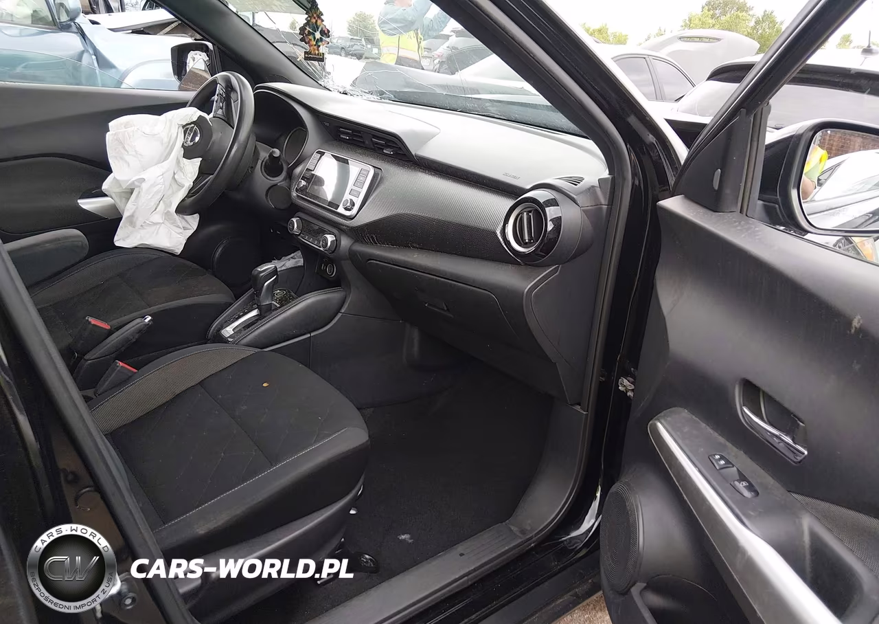 2019 Nissan Kicks Sv VIN:3N1CP5CU2KL491894 - 5