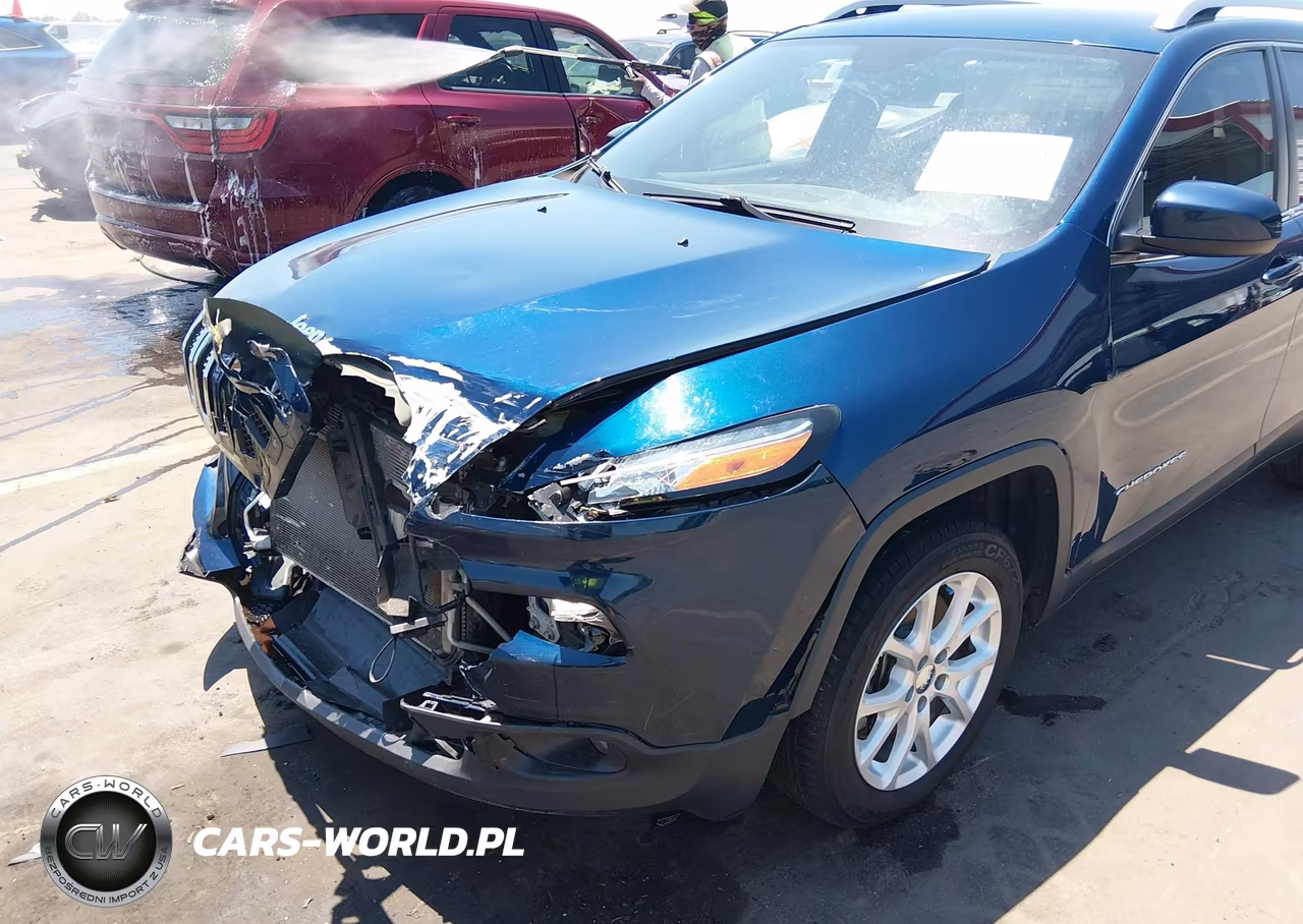 2018 Jeep Cherokee Latitude Fwd VIN:1C4PJLCX2JD553314 - 19