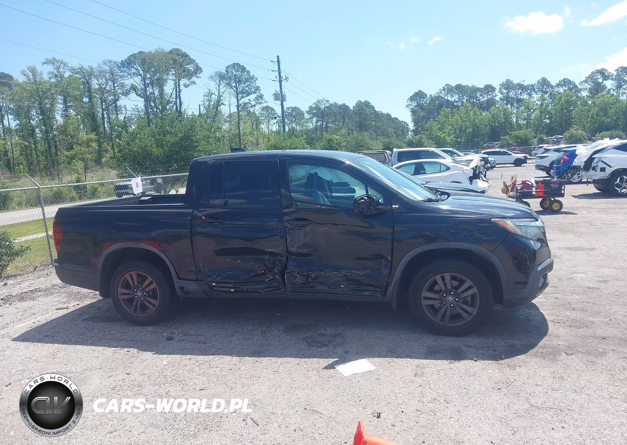 2017 Honda Ridgeline Sport VIN:5FPYK2F13HB004427 - 13