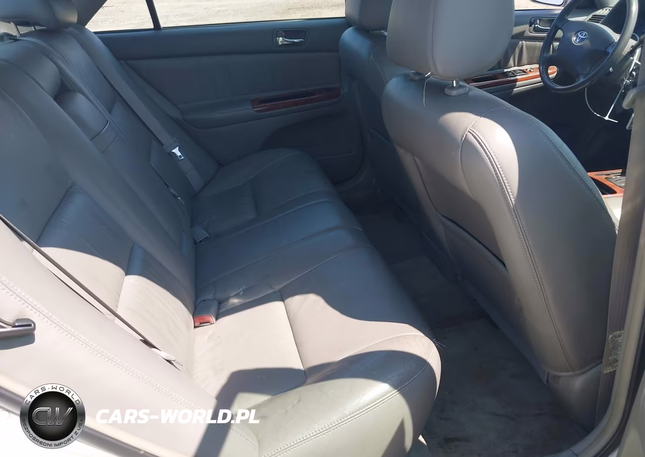 2003 Toyota Camry Xle VIN:4T1BE30K33U192472 - 8