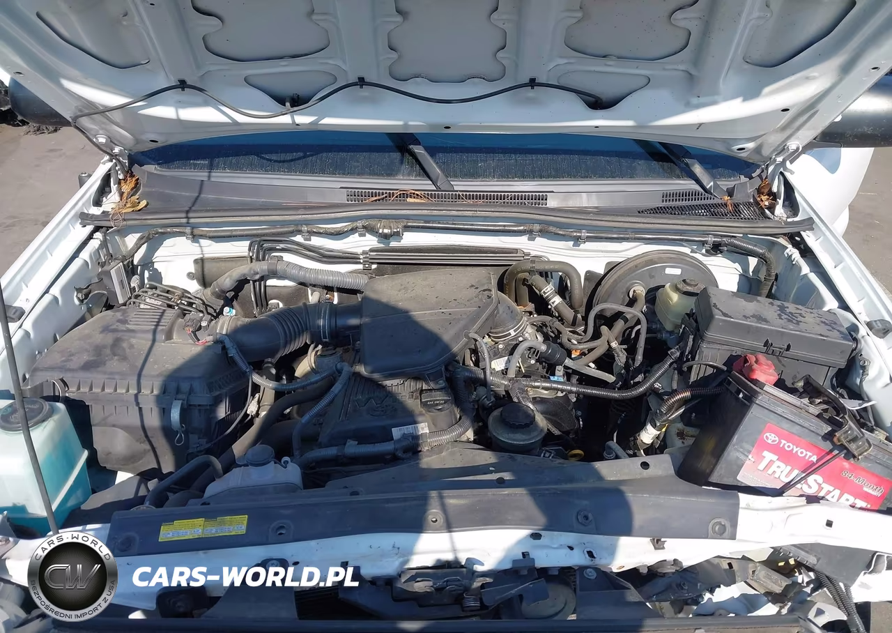 2015 Toyota Tacoma VIN:5TFTX4CN3FX066050 - 10