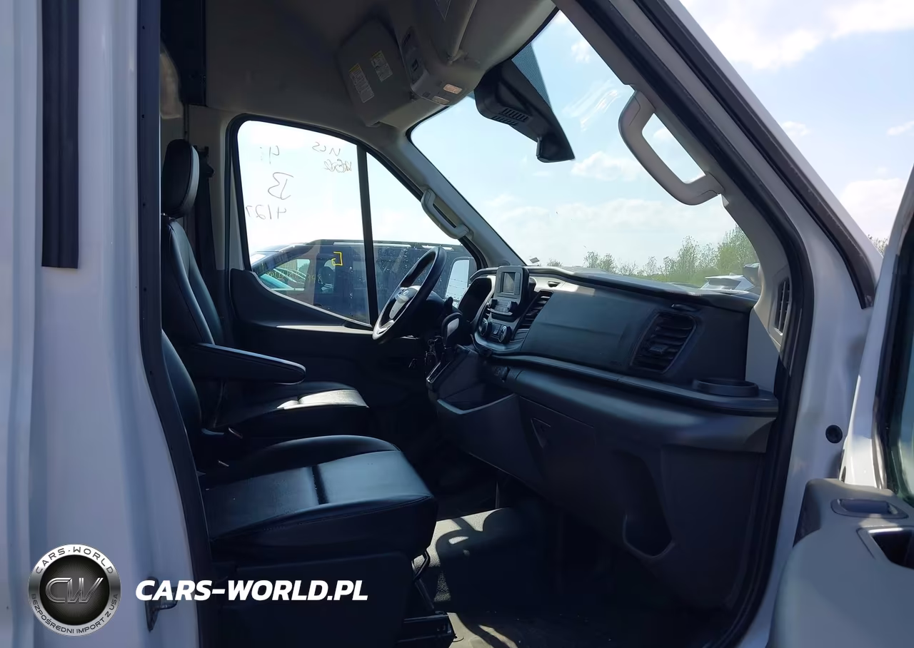 2023 Ford Transit-250 VIN:1FTBR1X84PKB01895 - 5