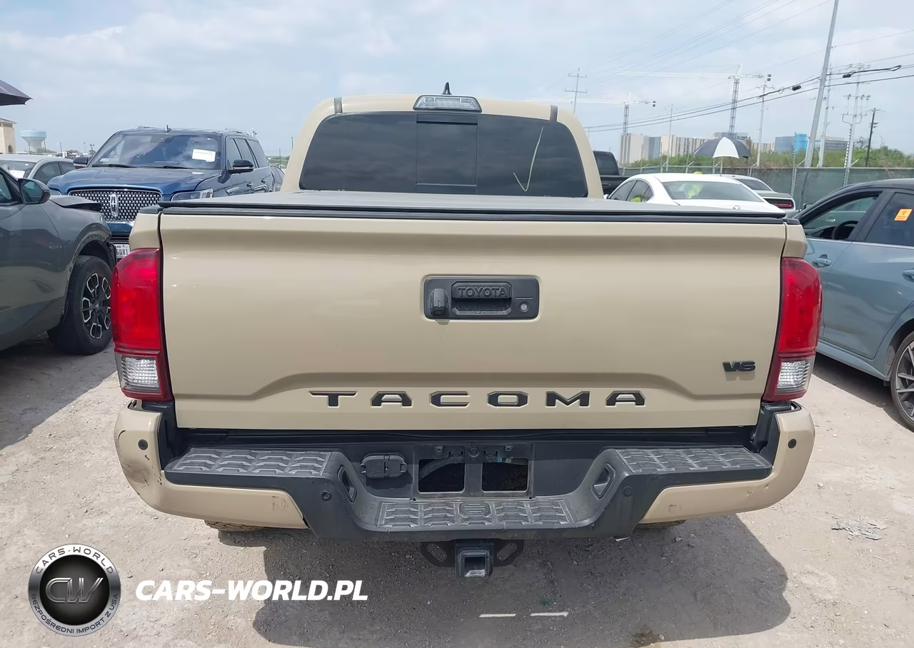 2018 Toyota Tacoma Trd Off Road VIN:3TMDZ5BN8JM049653 - 16