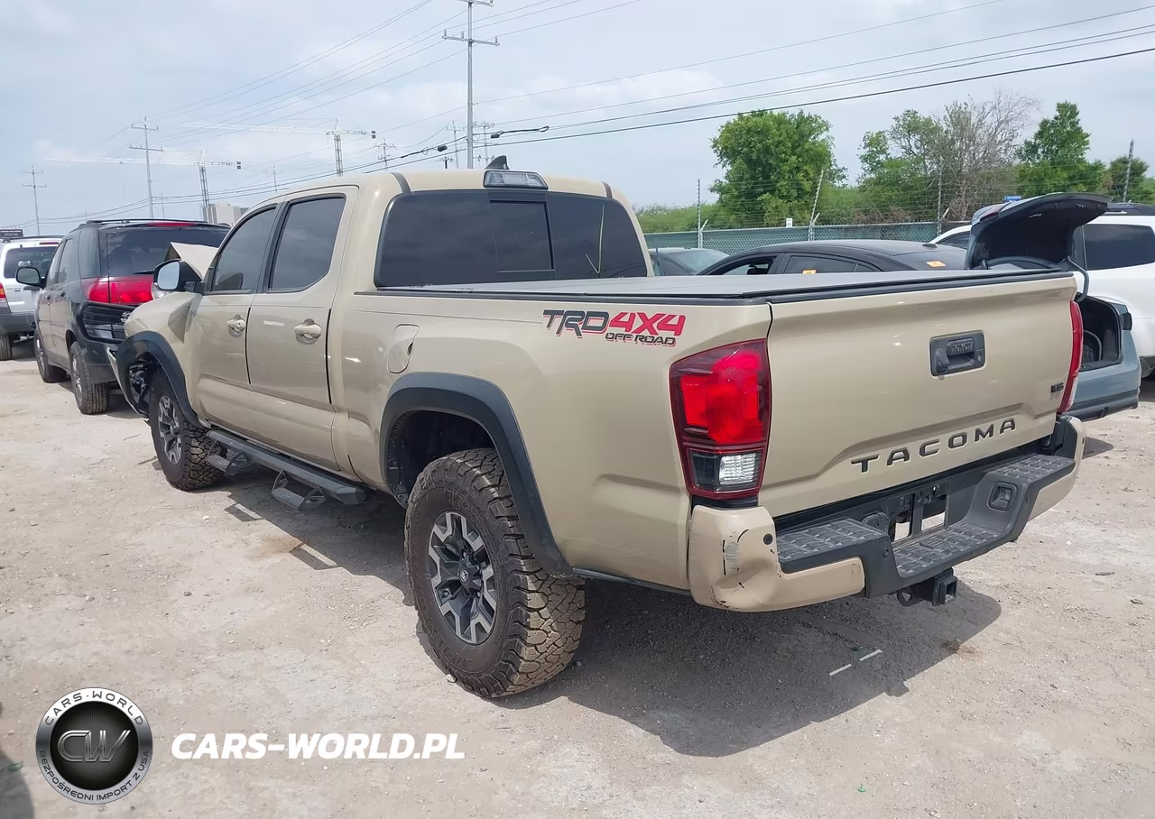 2018 Toyota Tacoma Trd Off Road VIN:3TMDZ5BN8JM049653 - 3