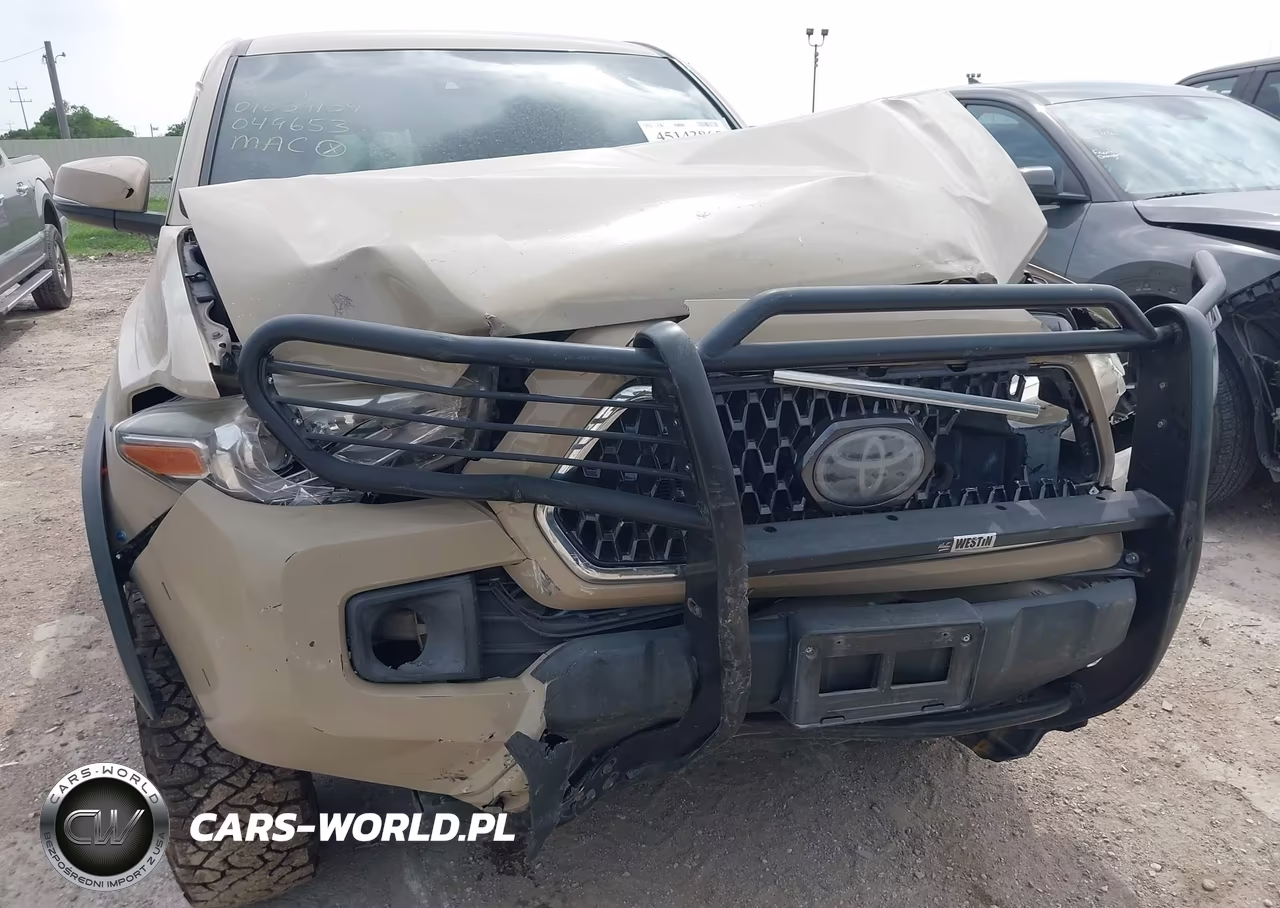 2018 Toyota Tacoma Trd Off Road VIN:3TMDZ5BN8JM049653 - 6
