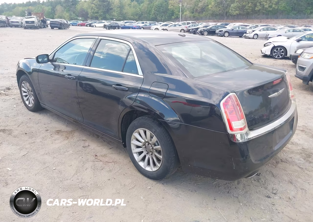 2011 Chrysler 300 VIN:2C3CA4CG8BH531850 - 3