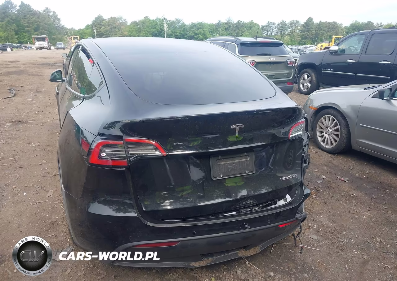 2021 Tesla Model Y Performance Dual Motor All-Wheel Drive VIN:5YJYGDEF5MF252000 - 15