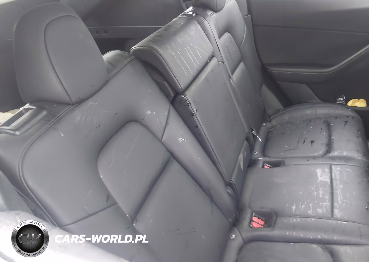 2021 Tesla Model Y Performance Dual Motor All-Wheel Drive VIN:5YJYGDEF5MF252000 - 8