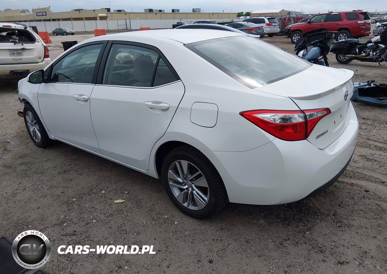 2016 Toyota Corolla Le Plus VIN:5YFBPRHE2GP531001 - 3