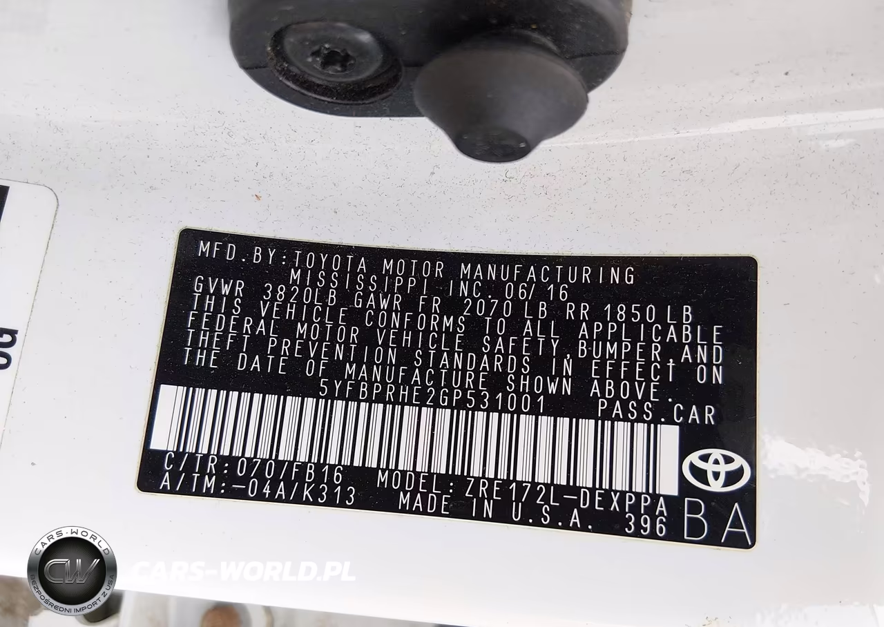 2016 Toyota Corolla Le Plus VIN:5YFBPRHE2GP531001 - 9