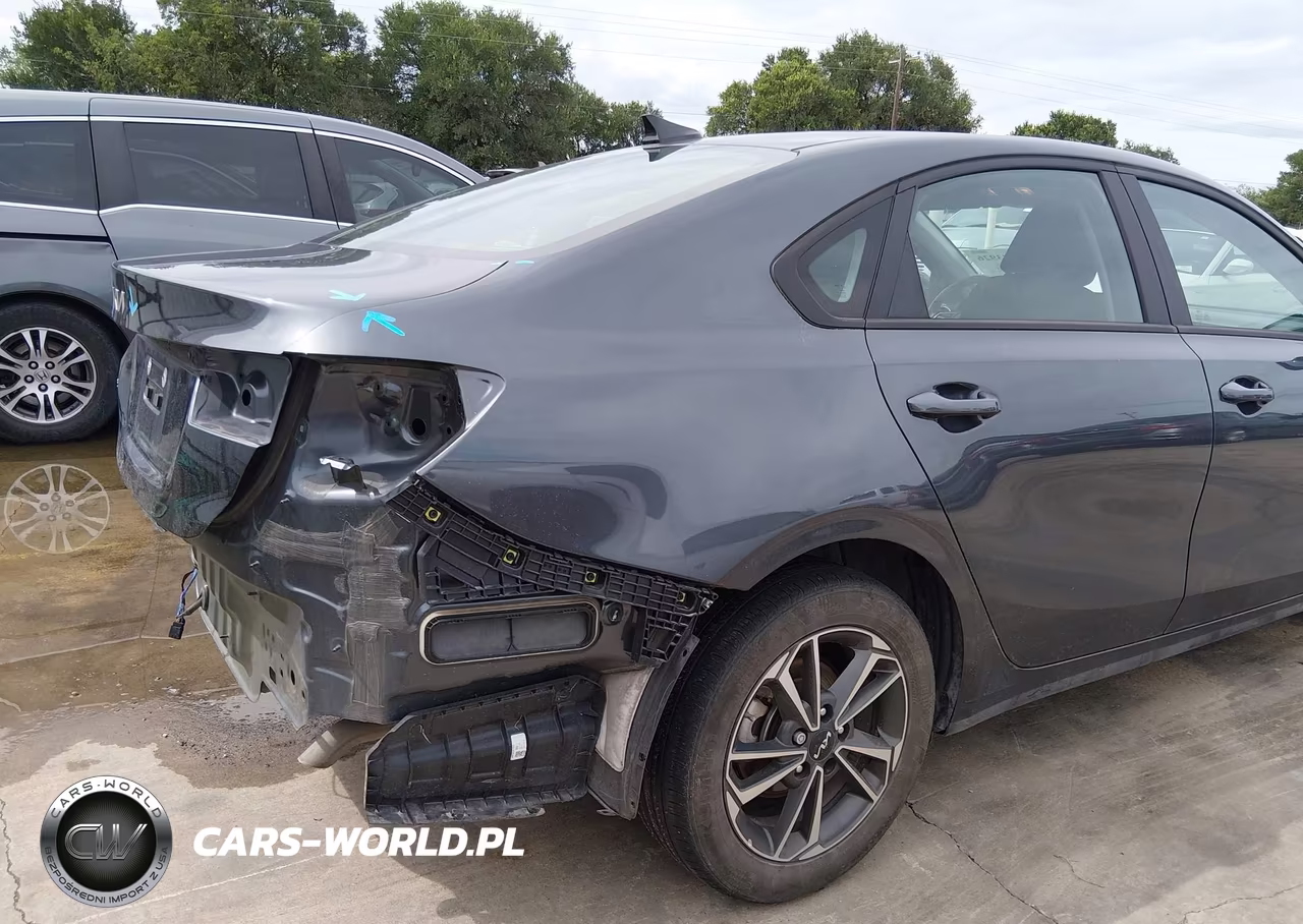2024 Kia Forte Lxs VIN:3KPF24AD0RE754209 - 19