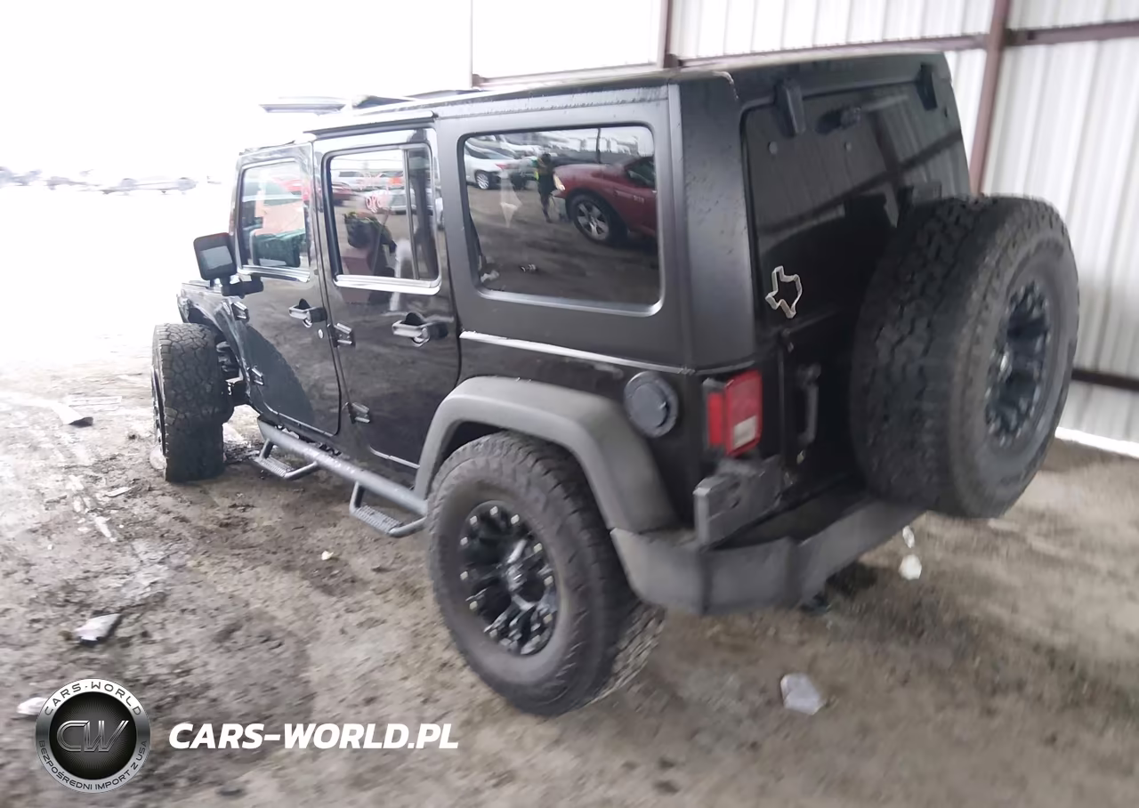 2016 Jeep Wrangler Unlimited Sport VIN:1C4BJWDG6GL196339 - 3