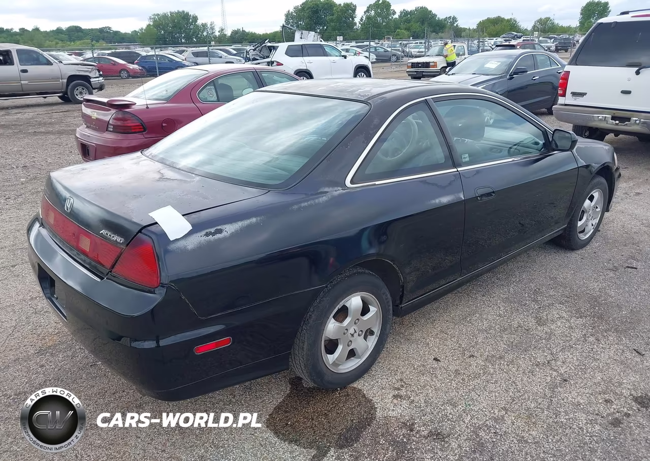 2002 Honda Accord 2.3 Ex VIN:1HGCG32552A024084 - 4