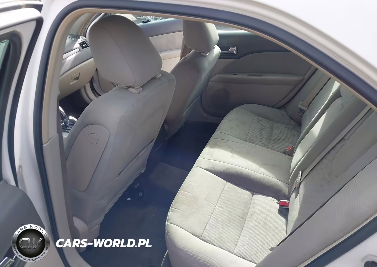 2010 Ford Fusion Se VIN:3FAHP0HA9AR265812 - 8