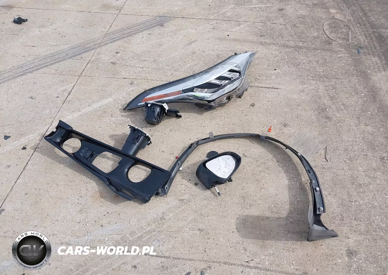 2020 Toyota C-Hr Xle VIN:JTNKHMBXXL1068755 - 12