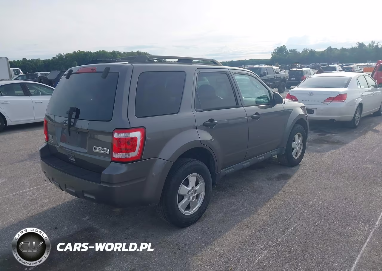 2012 Ford Escape Xlt VIN:1FMCU9DG3CKC00694 - 4