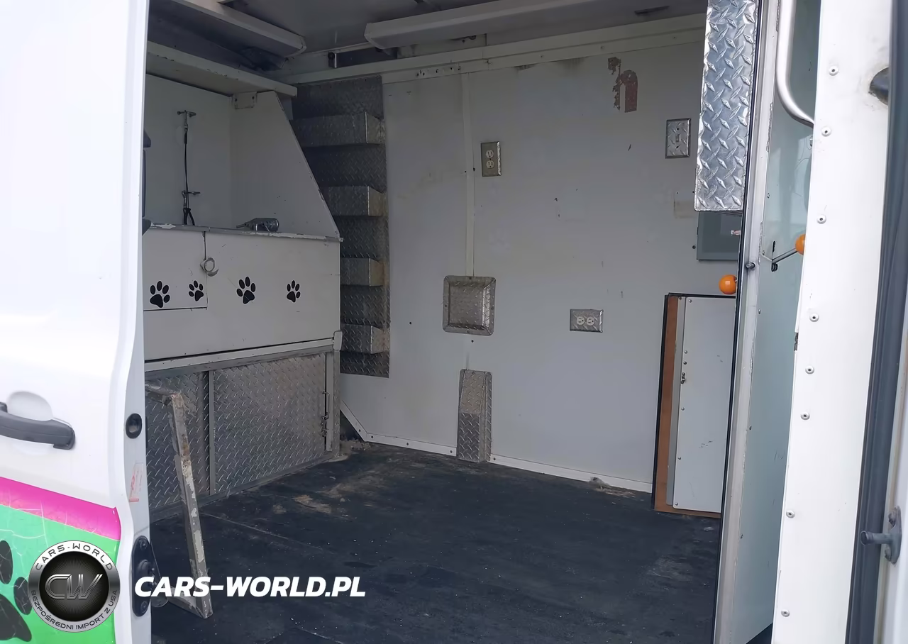 2015 Ford Transit-250 VIN:1FTNR2CM3FKA61782 - 8