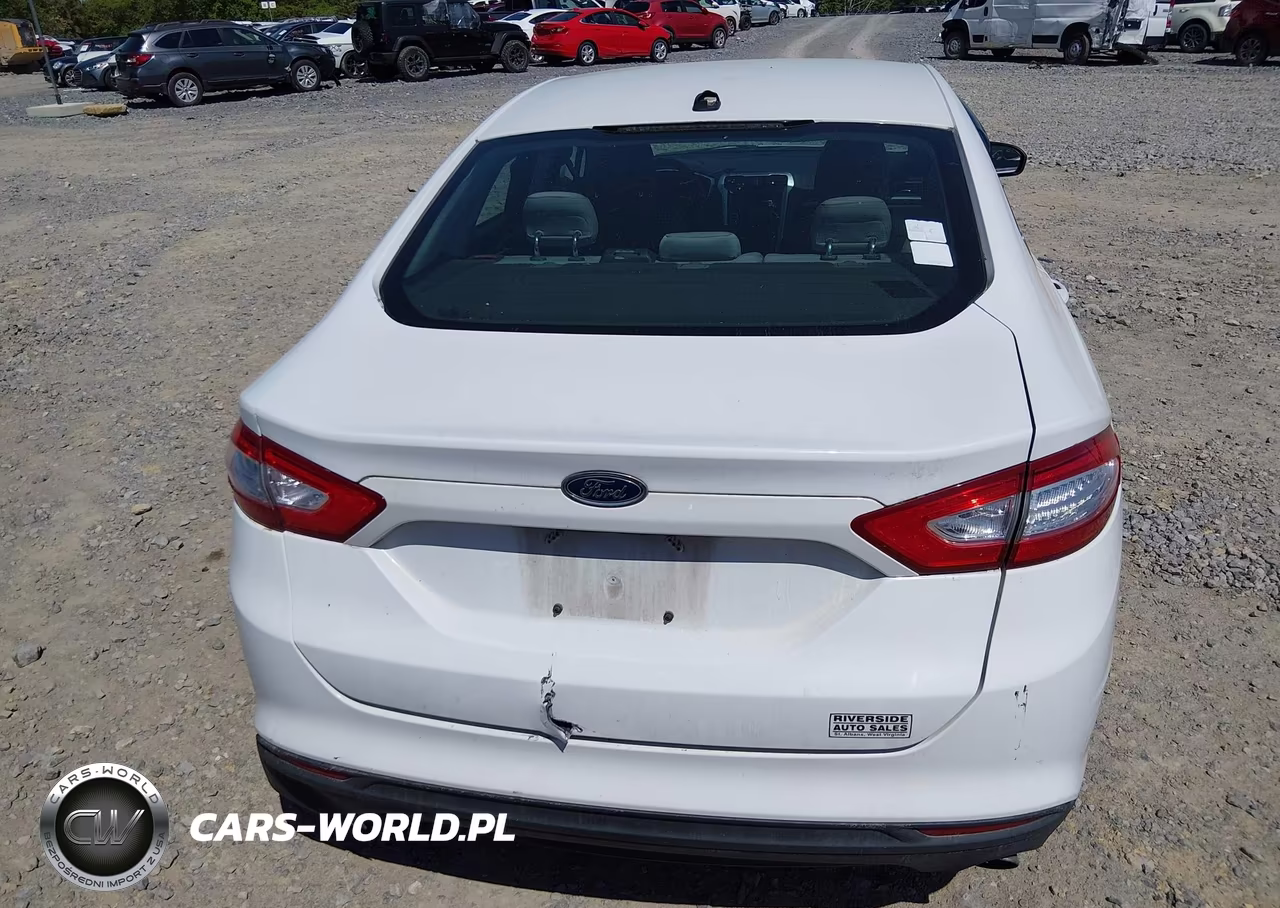 2013 Ford Fusion S VIN:3FA6P0G7XDR329096 - 16