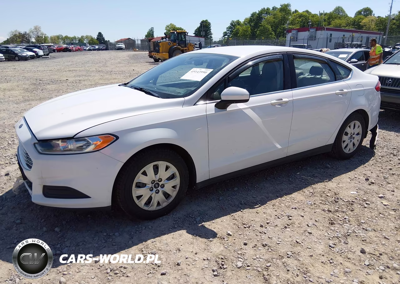 2013 Ford Fusion S VIN:3FA6P0G7XDR329096 - 2