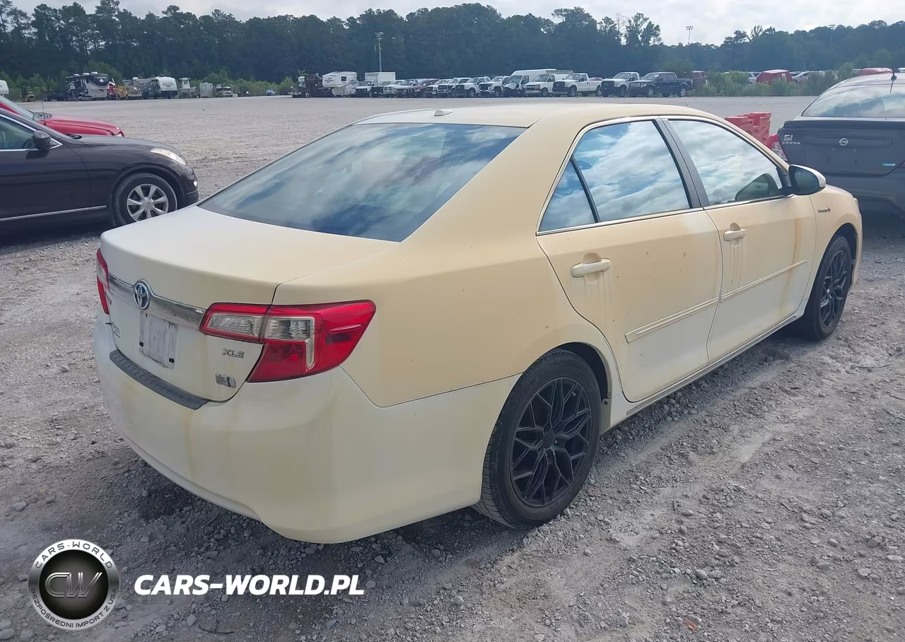 2012 Toyota Camry Hybrid Xle VIN:4T1BD1FK5CU044340 - 4