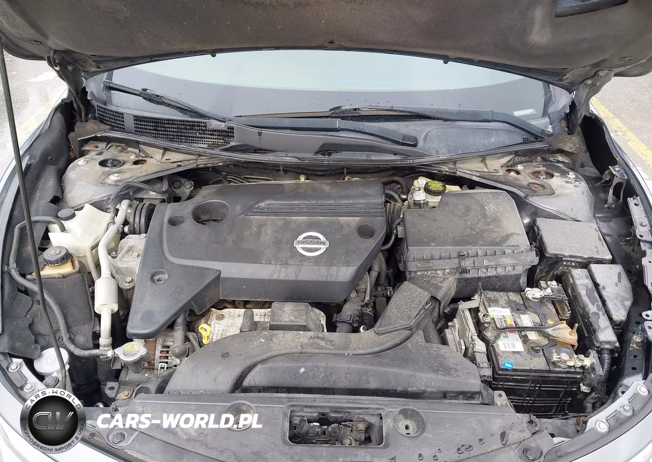 2015 Nissan Altima 2.5 Sv VIN:1N4AL3AP9FC573520 - 10