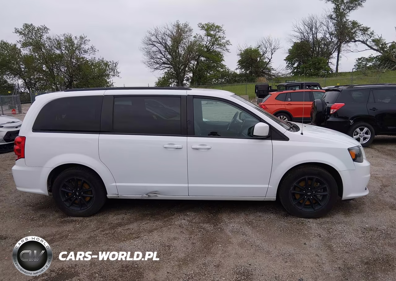 2019 Dodge Grand Caravan Gt VIN:2C4RDGEG2KR743178 - 13