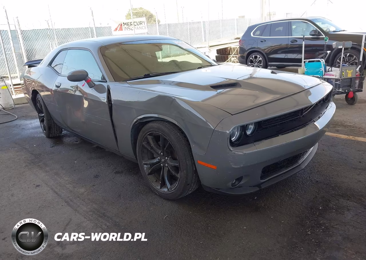 2018 Dodge Challenger Sxt – zdjęcie 1 z 16