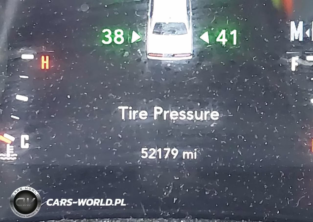 2018 Dodge Challenger Sxt VIN:2C3CDZAGXJH334345 - 15