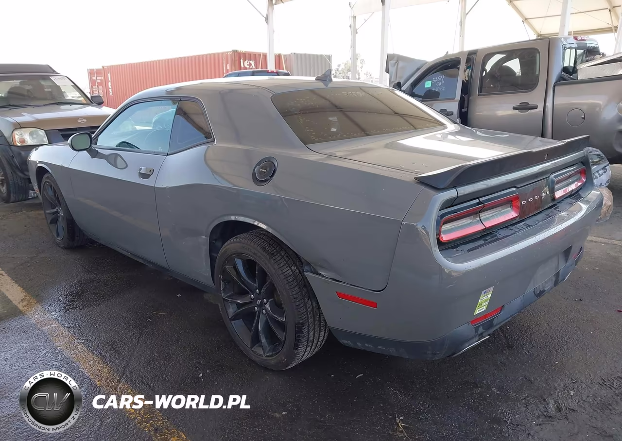 2018 Dodge Challenger Sxt VIN:2C3CDZAGXJH334345 - 3