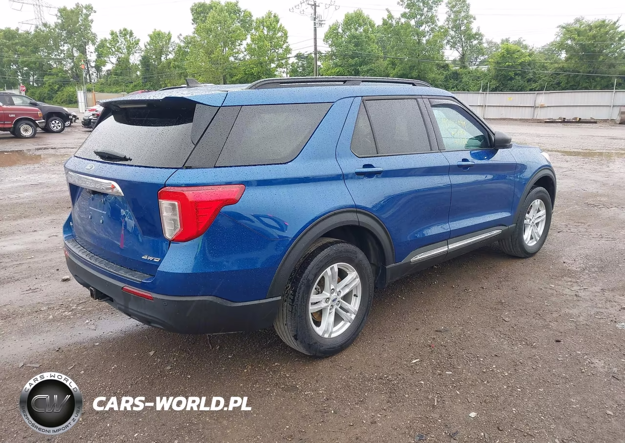 2022 Ford Explorer Xlt VIN:1FMSK8DH7NGC20618 - 4