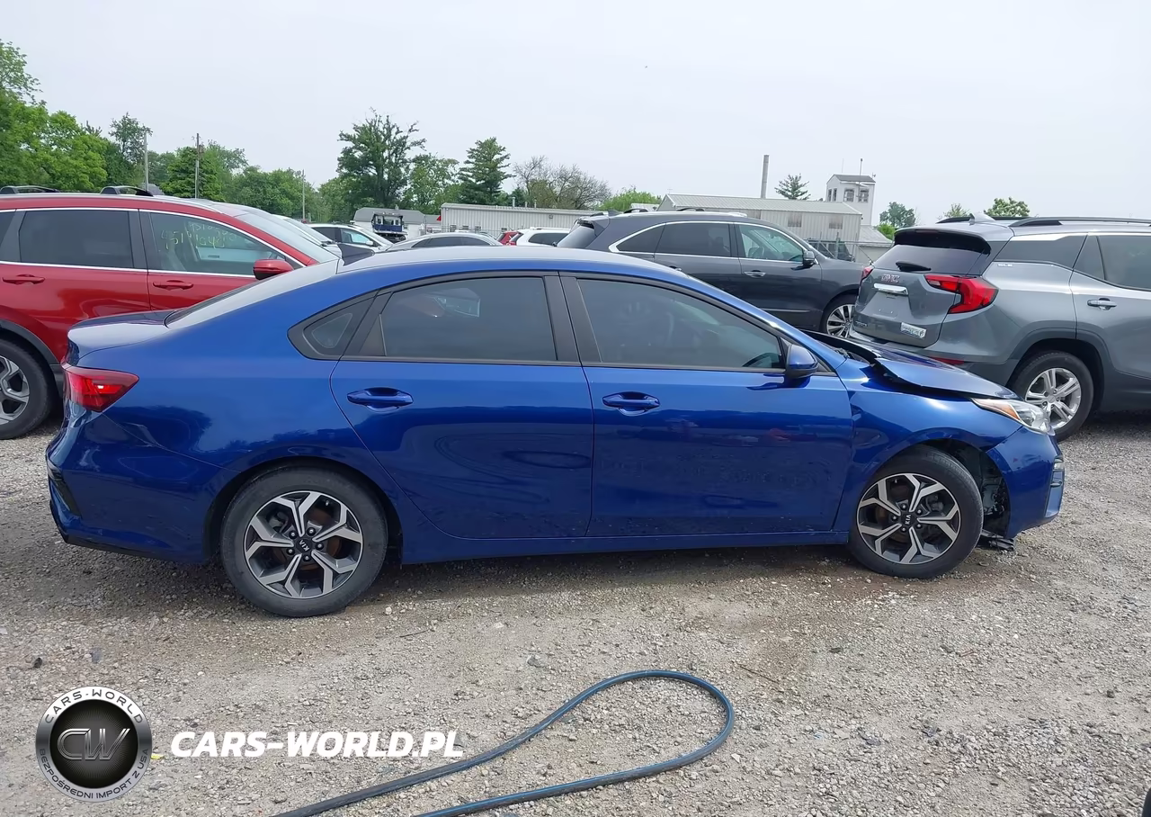 2021 Kia Forte Lxs VIN:3KPF24AD5ME324748 - 13