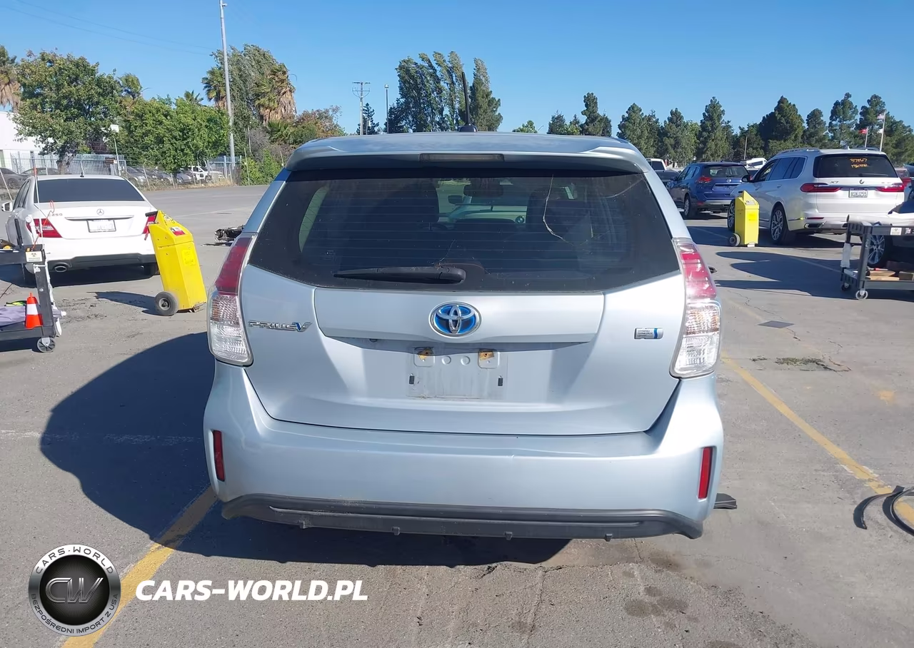 2016 Toyota Prius V Four VIN:JTDZN3EU1GJ052294 - 16