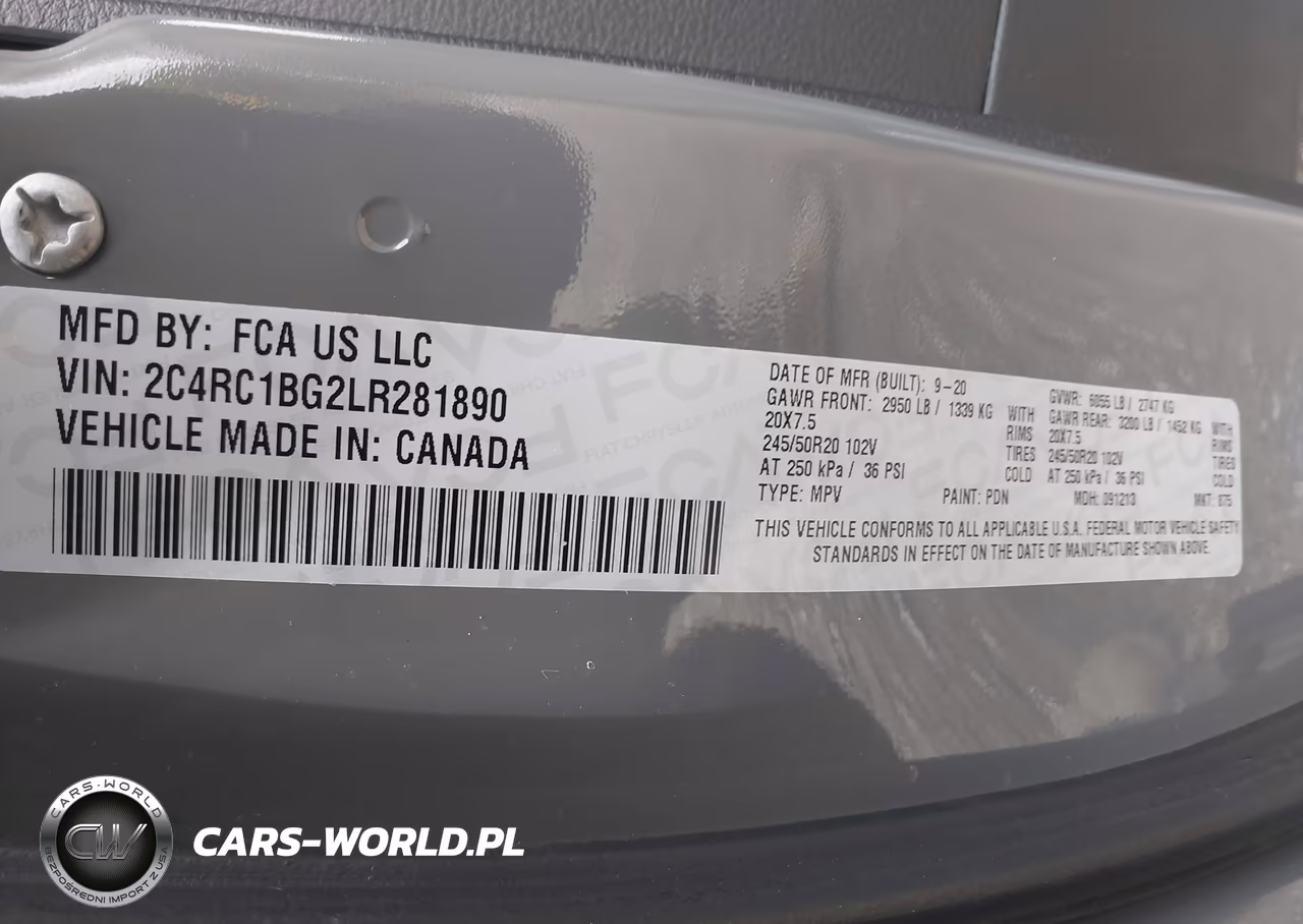 2020 Chrysler Pacifica Touring L VIN:2C4RC1BG2LR281890 - 9