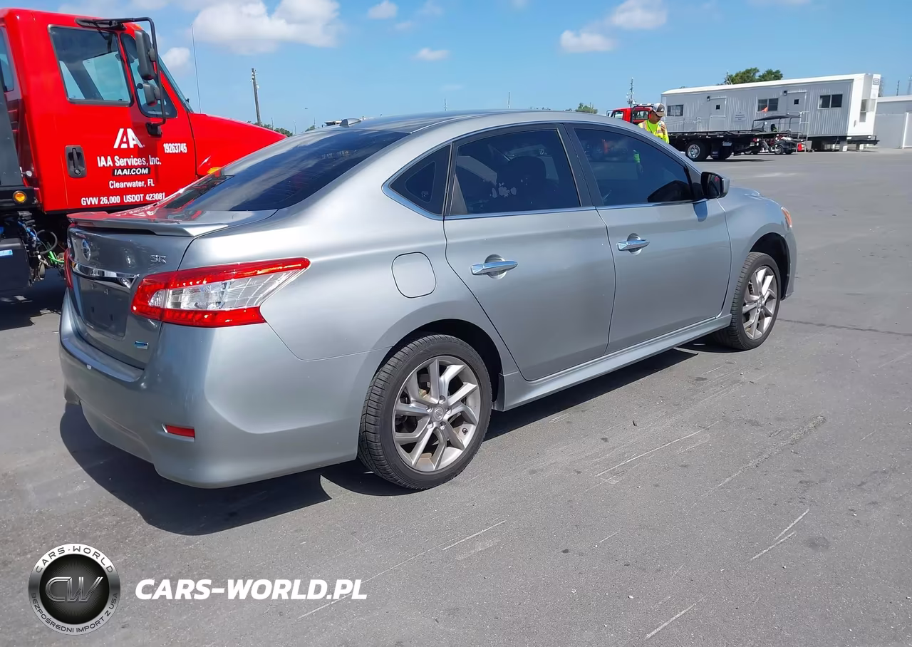 2014 Nissan Sentra Sr VIN:3N1AB7AP1EL648320 - 4