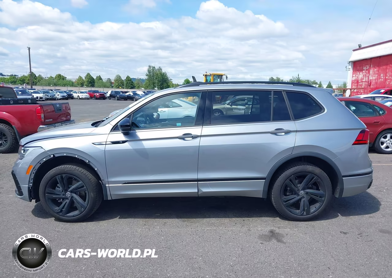 2024 Volkswagen Tiguan 2.0T Se R-Line Black VIN:3VV8B7AX7RM189386 - 15