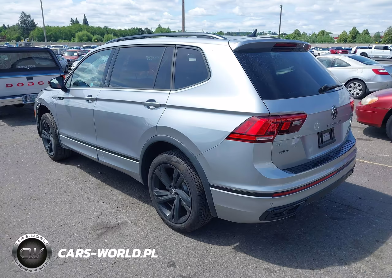 2024 Volkswagen Tiguan 2.0T Se R-Line Black VIN:3VV8B7AX7RM189386 - 3