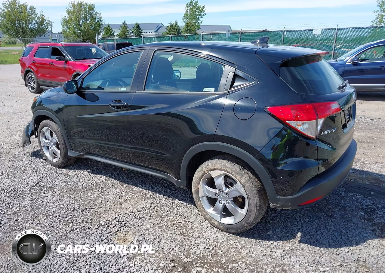 2022 Honda Hr-V Awd Lx VIN:3CZRU6H39NM758222 - 3